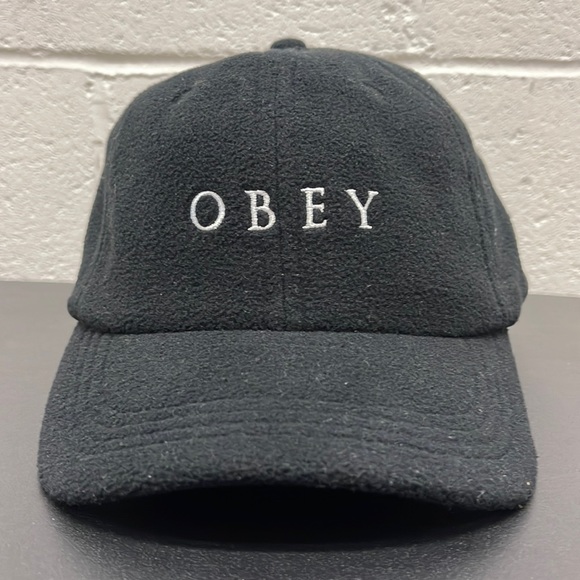 Obey Other - Obey fleece / Teddy hat cap 🧢